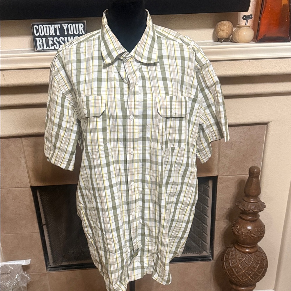 Ecko Unlimited Olive Plaid Casual Shirt